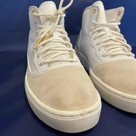 7.5 - Picture 4 of 11